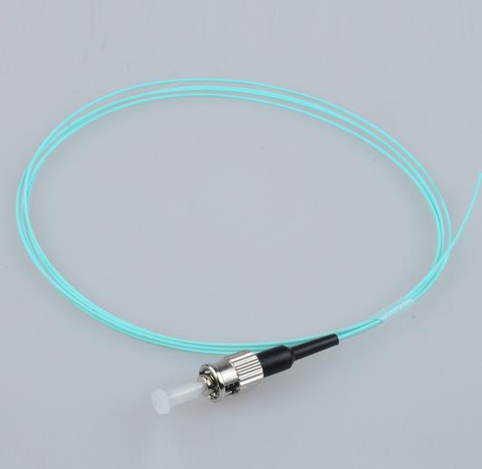 Tresse optique à plusieurs modes de fonctionnement de fibre de l'aqua LSZH du simplex OM3 50/125 0.9mm de FC/UPC