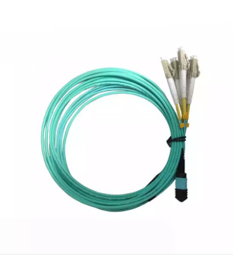 8 12 24 évasions de pullover du noyau MTP attachent 2.0mm de fibre optique MPO au câble optique de correction de fibre de LC