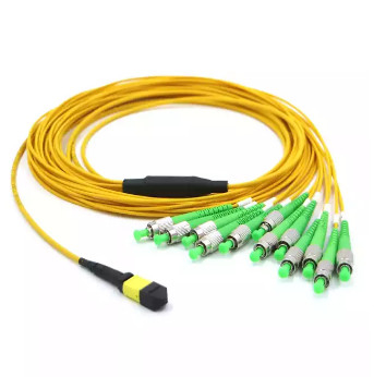 MPO à la fibre optique OM4 2.0mm du pullover 12 de fibre de FC optiques