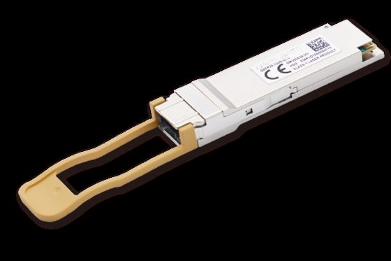 Quad Small Form-factor Pluggable  100G SR4 transceiver module