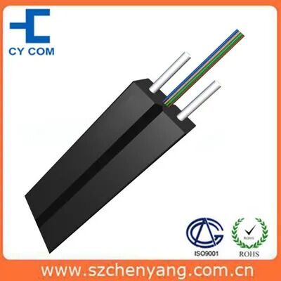 Qualité 4 cœurs Sm Intérieur FTTH fibre optique Télécharger le câble Usine