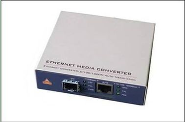 FC, Sc, St, négociation automatique d'optinal de LC pour 10/100/1, convertisseurs optiques de médias de fibre de vitesse de port de 000M TP
